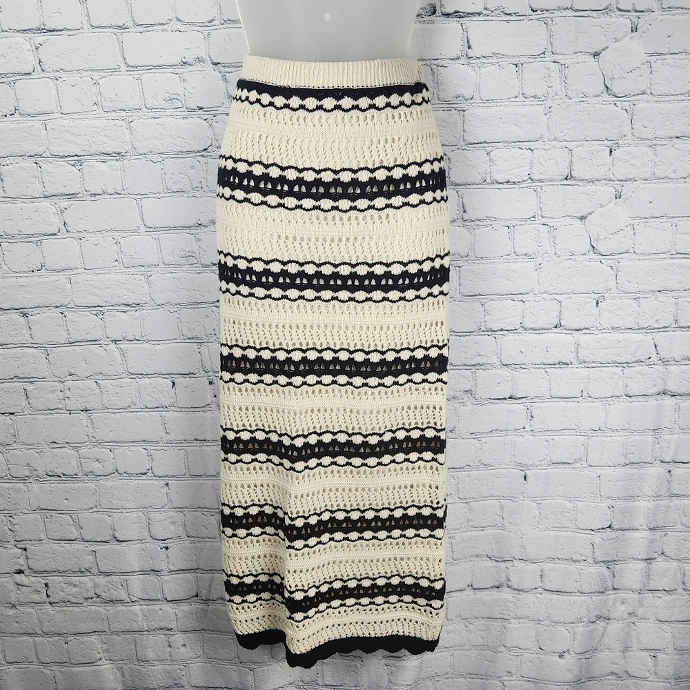 Freshman Size M Knit Striped Midi Skirt